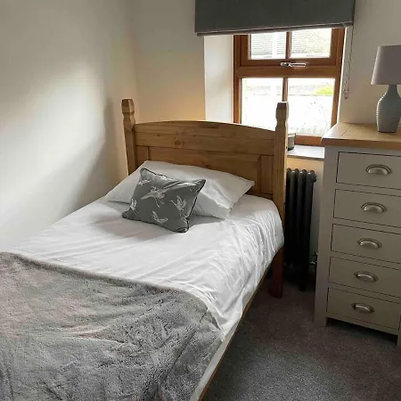 Renovated 2 Bed In Ulverston, Garden With Views ألفرستون