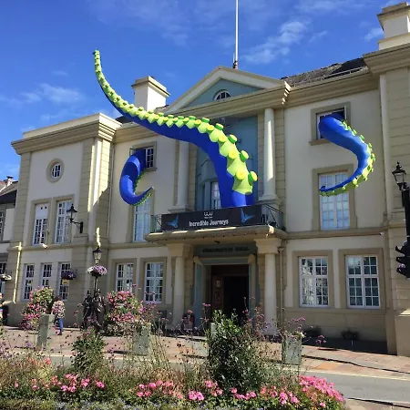 Renovated 2 Bed In Ulverston, Garden With Views *